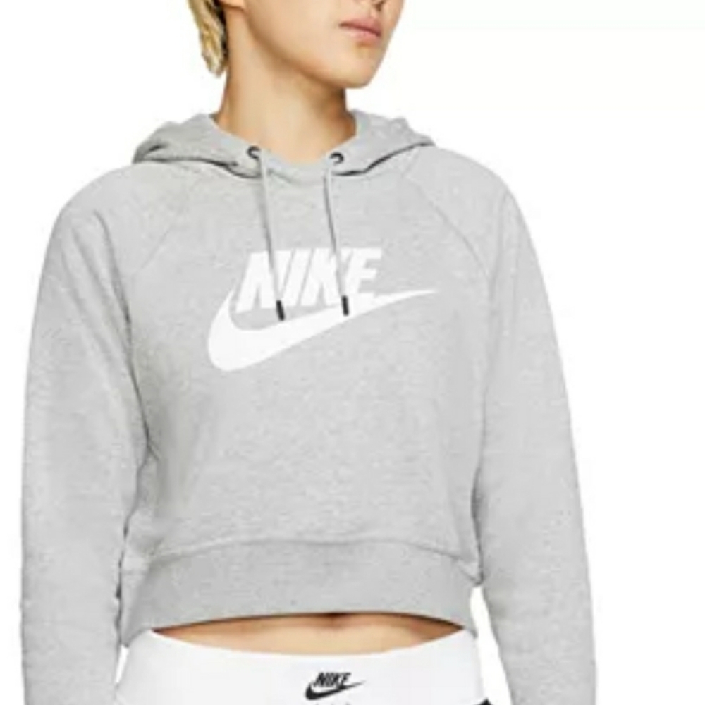 Nike rally crop hoodie